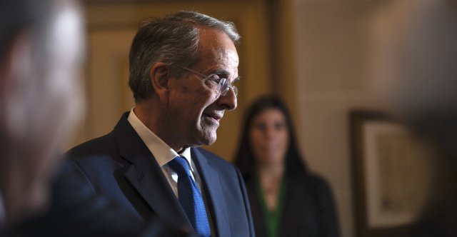 «Επόμενο δεν είναι;»: Η αμήχανη αντίδραση Σαμαρά όταν ρωτήθηκε για τη στήριξη Λαζόπουλου στο κυοφορούμενο κόμμα του «Επόμενο-δεν-είναι;»:-Η-αμήχανη-αντίδραση-Σαμαρά-όταν-ρωτήθηκε-για-τη-στήριξη-Λαζόπουλου-στο-κυοφορούμενο-κόμμα-του