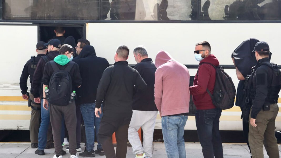 Ποινική δίωξη στους 23 συλληφθέντες για την υπόθεση της Pizza Fan Ποινική-δίωξη-στους-23-συλληφθέντες-για-την-υπόθεση-της-pizza-fan