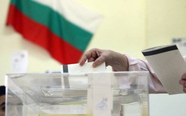 Βουλγαρία: Προβάδισμα της Γιότοβα στις προεδρικές εκλογές της Κυριακής Βουλγαρία:-Προβάδισμα-της-Γιότοβα-στις-προεδρικές-εκλογές-της-Κυριακής