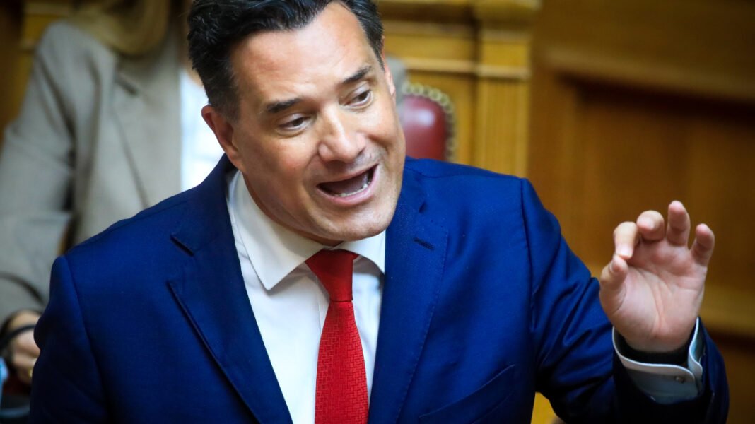 Γεωργιάδης: Κανένας ψυχολόγος δεν χάνει τα επαγγελματικά του δικαιώματα με τη σύσταση του ΝΠΔΔ Γεωργιάδης: Κανένας ψυχολόγος δεν χάνει τα επαγγελματικά του δικαιώματα με τη σύσταση του ΝΠΔΔ