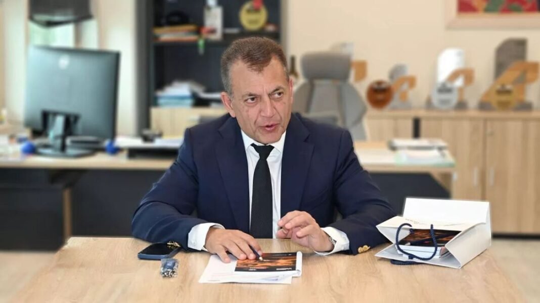 Βρούτσης για το σκάνδαλο στο μπάσκετ: Δεν μπορώ να επιβάλλω, μπορώ να υποδείξω – Την Τρίτη οι επόμενες κινήσεις για την ΕΟΚ Βρούτσης για το σκάνδαλο στο μπάσκετ: Δεν μπορώ να επιβάλλω, μπορώ να υποδείξω – Την Τρίτη οι επόμενες κινήσεις για την ΕΟΚ