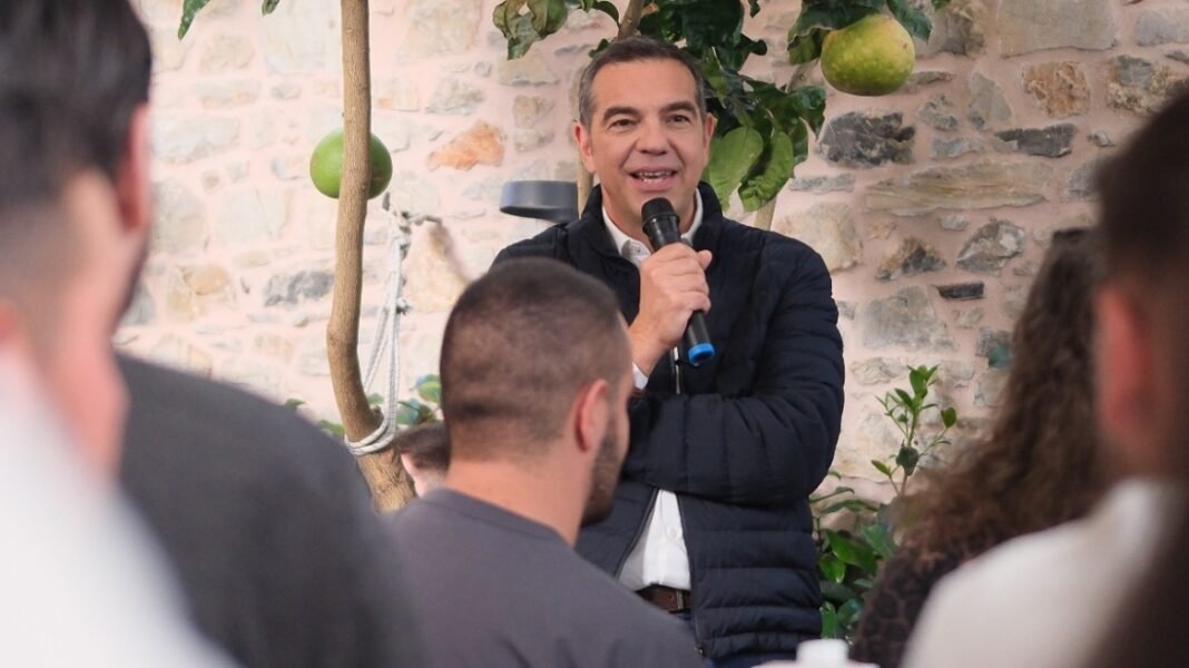 Τσίπρας για Γκράβα: Η κυβέρνηση κρύβεται και πετά το μπαλάκι όπου τη βολεύει