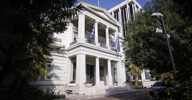 Σκληρή-απάντηση-της-Αθήνας-στην-Τουρκία-για-τους-μουφτήδες-στη-Θράκη:-«Υποκριτικό-να-μας-παραδίδετε-μαθήματα-θρησκευτικής-ελευθερίας»
