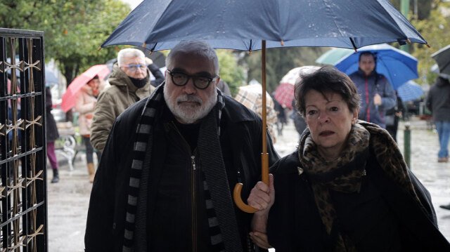 Δύσκολες ώρες για τον Δημήτρη Πιατά: Έχασε τη σύζυγό του, Λέλα – Έπαιξε κανονικά στο θέατρο, την είδηση ανακοίνωσε μετά την παράσταση ο Γιάννης Βούρος Δύσκολες-ώρες-για-τον-Δημήτρη-Πιατά:-Έχασε-τη-σύζυγό-του,-Λέλα-–-Έπαιξε-κανονικά-στο-θέατρο,-την-είδηση-ανακοίνωσε-μετά-την-παράσταση-ο-Γιάννης-Βούρος