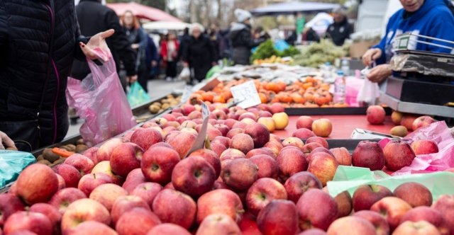 Λαϊκές αγορές Αττικής: Στο τραπέζι η απομάκρυνση παράνομα σταθμευμένων ΙΧ και διαφημιστική καμπάνια 1 εκατ. ευρώ Λαϊκές-αγορές-Αττικής:-Στο-τραπέζι-η-απομάκρυνση-παράνομα-σταθμευμένων-ΙΧ-και-διαφημιστική-καμπάνια-1-εκατ.-ευρώ