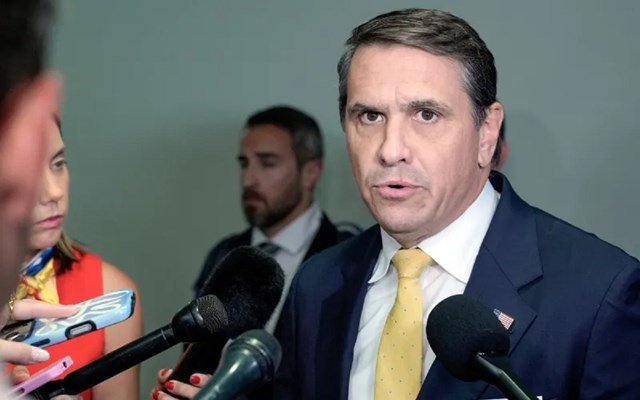 Μπλανς: “Ο Τραμπ δεν προσπαθεί να αναλάβει τον έλεγχο των πολιτειακών εκλογών” Μπλανς:-“Ο-Τραμπ-δεν-προσπαθεί-να-αναλάβει-τον-έλεγχο-των-πολιτειακών-εκλογών”