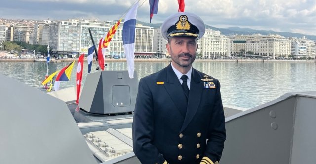 Ο κυβερνήτης της φρεγάτας «Κίμων» αποκαλύπτει τα πλεονεκτήματα των Belharra: Ο έγκαιρος εντοπισμός του εχθρού και η αντιμετώπιση επιθέσεων κορεσμού Ο-κυβερνήτης-της-φρεγάτας-«Κίμων»-αποκαλύπτει-τα-πλεονεκτήματα-των-belharra:-Ο-έγκαιρος-εντοπισμός-του-εχθρού-και-η-αντιμετώπιση-επιθέσεων-κορεσμού