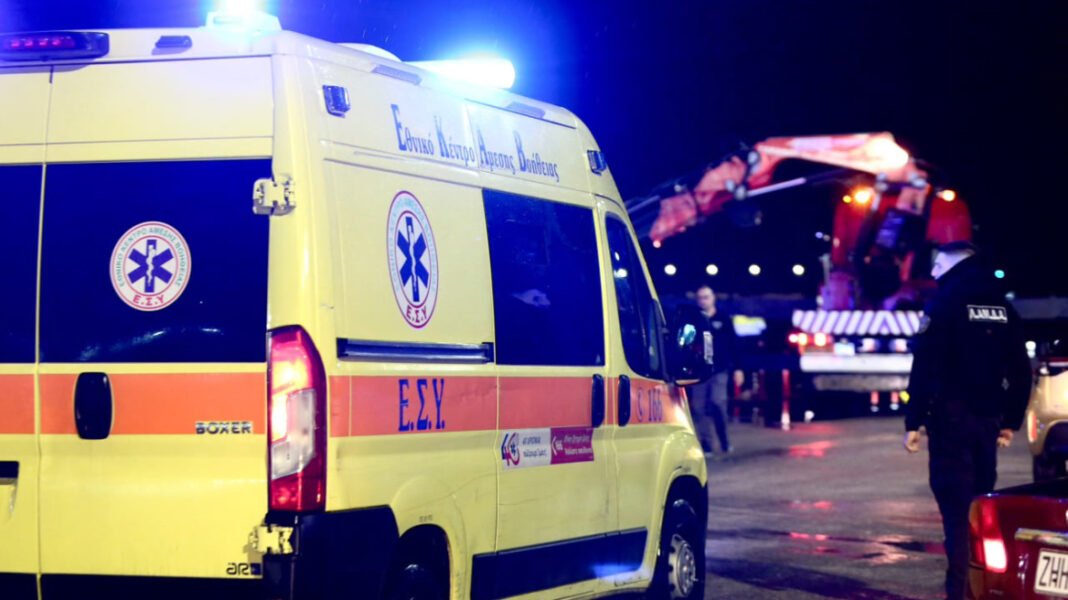 Από έναν λάθος χειρισμό λόγω βροχής η οικογενειακή τραγωδία με τους τρεις νεκρούς στο λιμάνι του Πειραιά όταν αυτοκίνητο έπεσε στη θάλασσα Από-έναν-λάθος-χειρισμό-λόγω-βροχής-η-οικογενειακή-τραγωδία-με-τους-τρεις-νεκρούς-στο-λιμάνι-του-Πειραιά-όταν-αυτοκίνητο-έπεσε-στη-θάλασσα