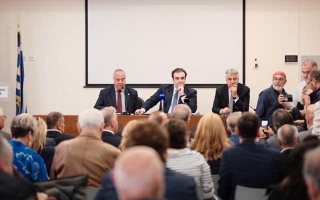 Κ.-Πιερρακάκης:-“Το-τελωνείο-Καβάλας-φεύγει-από-τη-σημερινή-του-θέση”