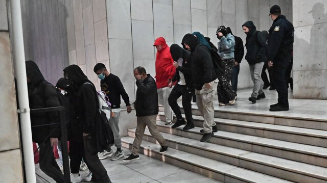 Στον-Εισαγγελέα-οι-59-συλληφθέντες-για-τη-μεγάλη-φορολογική-απάτη-στους-φούρνους-«Χωριάτικο»