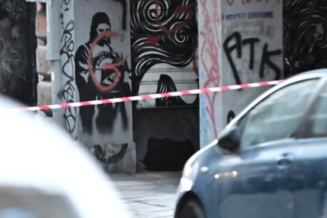 Λήξη συναγερμού στα Εξάρχεια για την ύποπτη τσάντα, ανοίγουν οι δρόμοι Λήξη-συναγερμού-στα-Εξάρχεια-για-την-ύποπτη-τσάντα,-ανοίγουν-οι-δρόμοι