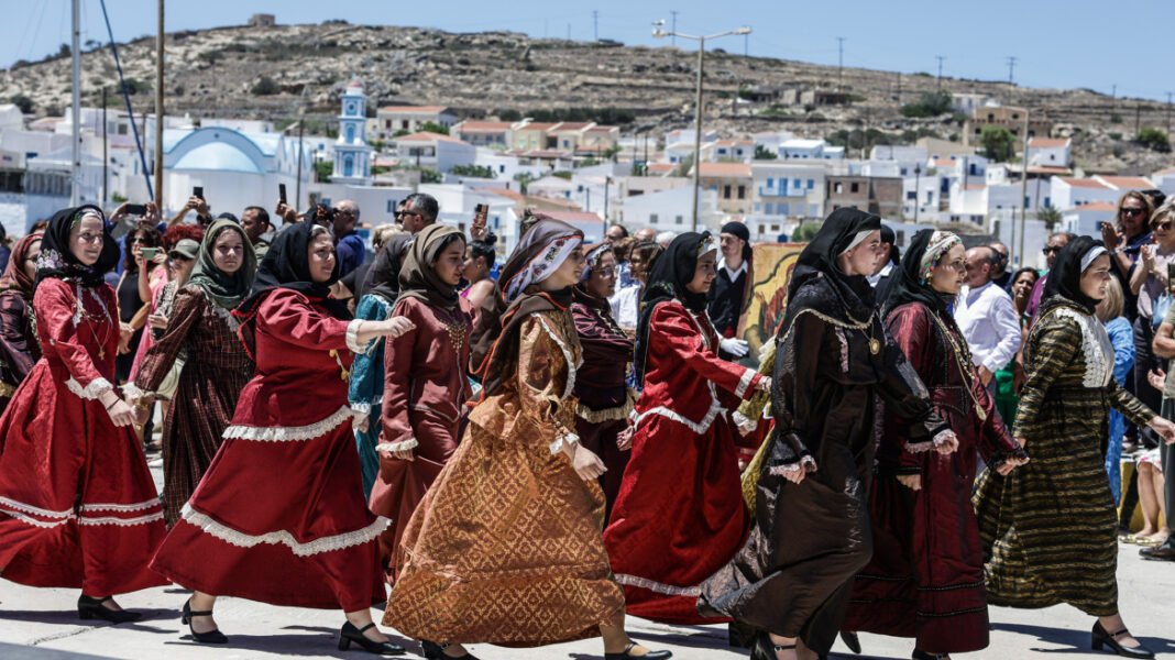 Ακυρώνονται-οι-μαθητικές-παρελάσεις-της-28ης-Οκτωβρίου-στα-Δωδεκάνησα-λόγω-κακοκαιρίας