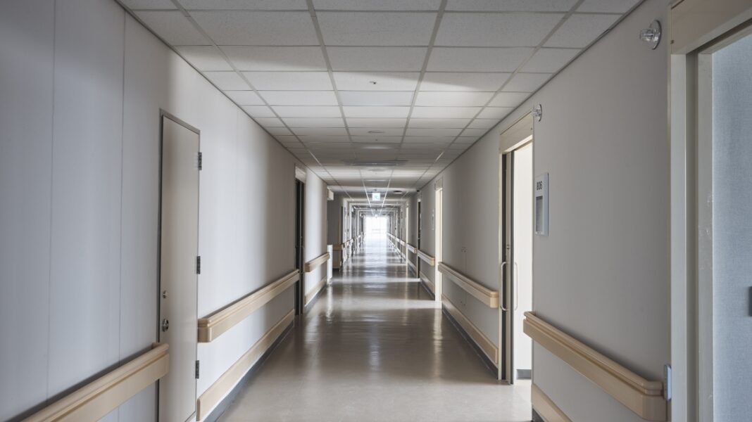 Πάνω από 6 στους 10 πολίτες έχουν θετική γνώμη για το ΕΣΥ – Γεωργιάδης: «Εκπληκτικά δημοσκοπικά ευρήματα» Πάνω από 6 στους 10 πολίτες έχουν θετική γνώμη για το ΕΣΥ – Γεωργιάδης: «Εκπληκτικά δημοσκοπικά ευρήματα»