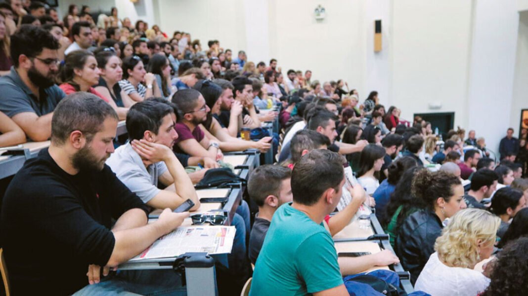 Τροπολογία του υπουργείου Παιδείας: Με τον ίδιο τρόπο θα αξιολογούνται και θα πιστοποιούνται τα προγράμματα σπουδών σε δημόσια και μη κρατικά πανεπιστήμια Τροπολογία-του-υπουργείου-Παιδείας:-Με-τον-ίδιο-τρόπο-θα-αξιολογούνται-και-θα-πιστοποιούνται-τα-προγράμματα-σπουδών-σε-δημόσια-και-μη-κρατικά-πανεπιστήμια