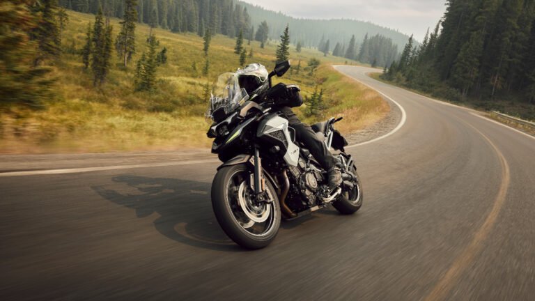 Triumph Tiger 1200: Ολική επαναφορά (+video) triumph-tiger-1200:-Ολική-επαναφορά-(+video)