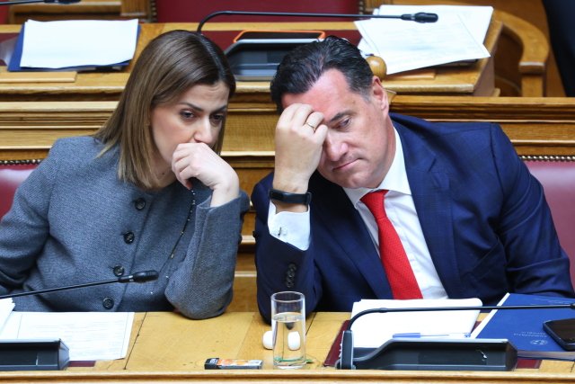 Ψηφίστηκε το νομοσχέδιο του υπουργείου Υγείας για τη σύσταση και οργάνωση του Πανελλήνιου Συλλόγου Ψυχολόγων Ψηφίστηκε-το-νομοσχέδιο-του-υπουργείου-Υγείας-για-τη-σύσταση-και-οργάνωση-του-Πανελλήνιου-Συλλόγου-Ψυχολόγων