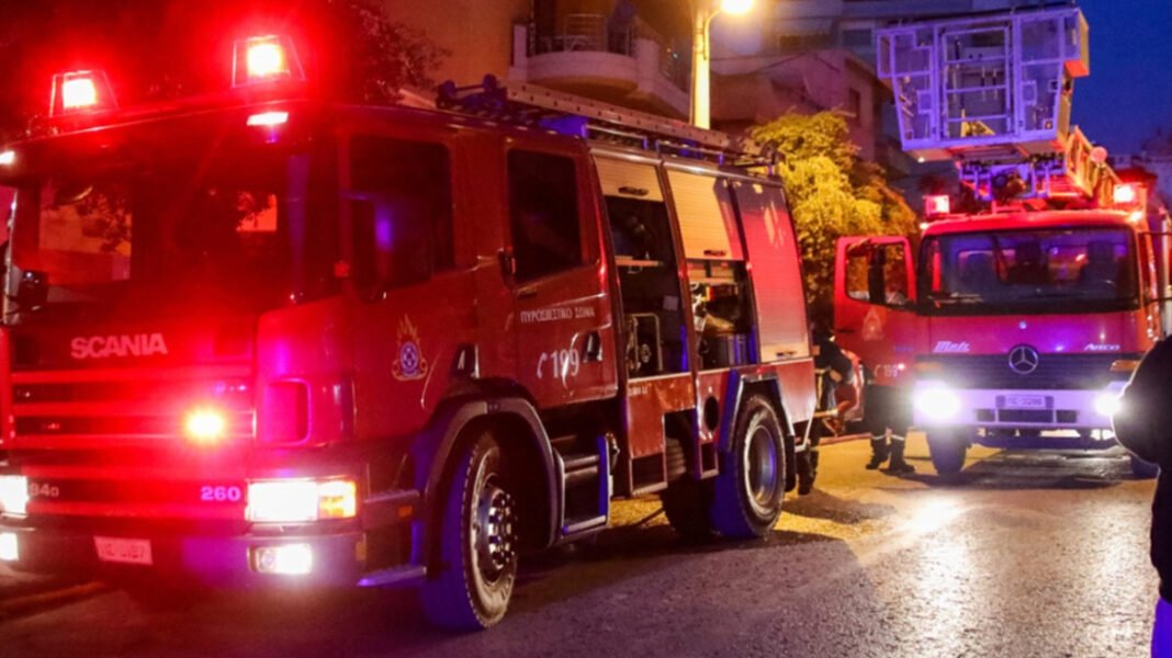46χρονος που υπηρετεί στο Πολεμικό Ναυτικό έβαλε φωτιά σε σπίτι και αυτοκίνητα δύο πρώην συντρόφων του στη Γλυφάδα 46χρονος-που-υπηρετεί-στο-Πολεμικό-Ναυτικό-έβαλε-φωτιά-σε-σπίτι-και-αυτοκίνητα-δύο-πρώην-συντρόφων-του-στη-Γλυφάδα