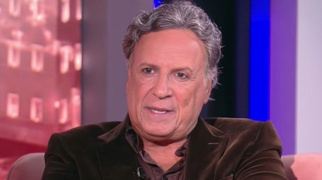 Χάρης Ρώμας: Στα 25 παντρεύτηκα, η πρώην σύζυγός μου ήταν συμφοιτήτριά μου στην Ιατρική Χάρης-Ρώμας:-Στα-25-παντρεύτηκα,-η-πρώην-σύζυγός-μου-ήταν-συμφοιτήτριά-μου-στην-Ιατρική