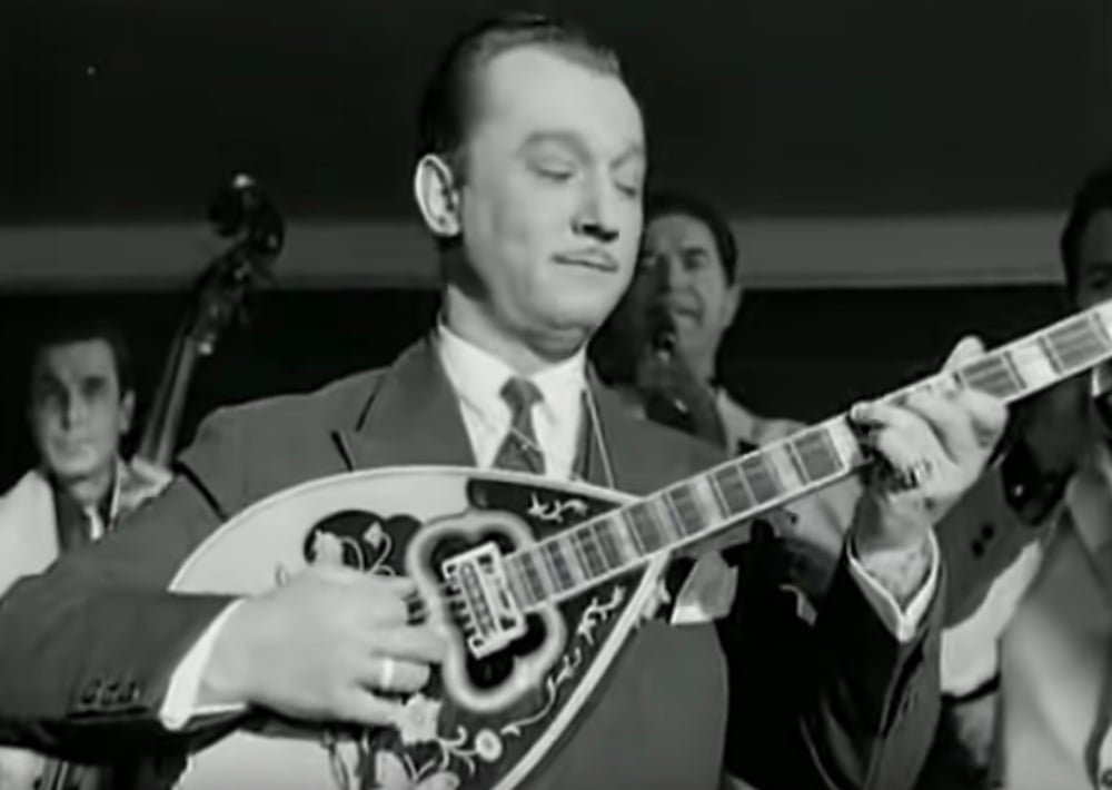 Manolis Chiotis: The Greek Music Legend Who Revolutionized the Bouzouki manolis-chiotis:-the-greek-music-legend-who-revolutionized-the-bouzouki