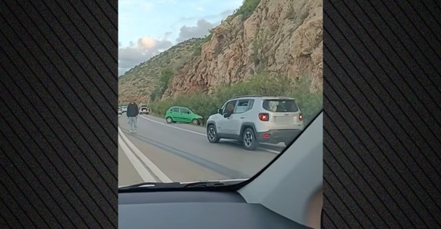 Καραμπόλα 8 αυτοκινήτων στον ΒΟΑΚ, έγινε και δεύτερο τροχαίο σε 200 μέτρα, βίντεο Καραμπόλα-8-αυτοκινήτων-στον-ΒΟΑΚ,-έγινε-και-δεύτερο-τροχαίο-σε-200-μέτρα,-βίντεο