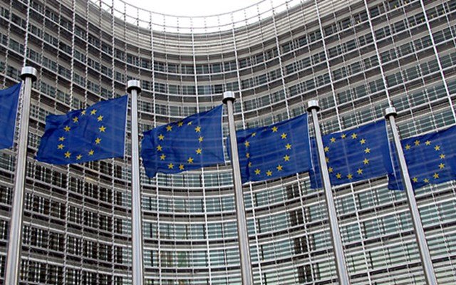 Σε δύσκολες επιλογές καλείται άμεσα η Ε.Ε. για το παρόν και το μέλλον της Σε-δύσκολες-επιλογές-καλείται-άμεσα-η-ΕΕ.-για-το-παρόν-και-το-μέλλον-της